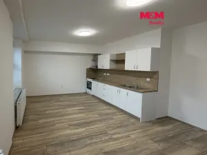 Pronájem bytu 2+kk, Ústí nad Orlicí - Hylváty, Třebovská, 47 m2