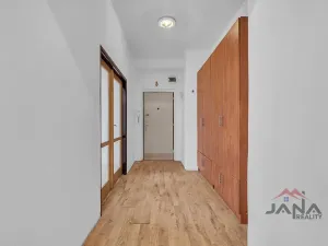 Prodej bytu 2+1, Hradec Králové, Chelčického, 57 m2
