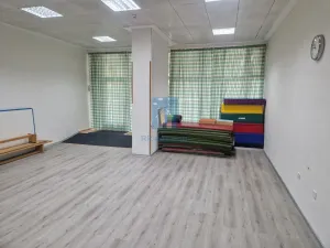 Pronájem kanceláře, Praha, Rajmonova, 80 m2