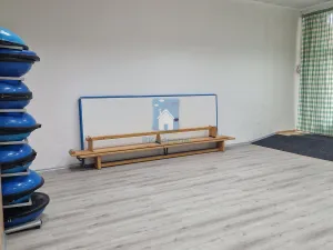 Pronájem kanceláře, Praha, Rajmonova, 80 m2