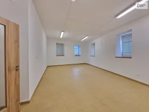Pronájem kanceláře, Příbram - Příbram VI-Březové Hory, Rožmitálská, 52 m2