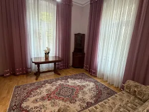 Pronájem bytu 3+1, Karlovy Vary, Sadová, 90 m2