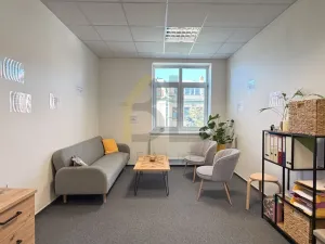 Pronájem kanceláře, Hodonín, Národní třída, 34 m2