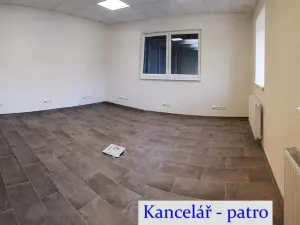 Pronájem skladu, Hýskov, Na Břasích, 1900 m2