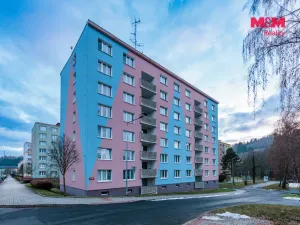 Pronájem bytu 1+1, Kraslice, B. Smetany, 36 m2