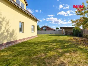Prodej rodinného domu, Dynín, 330 m2