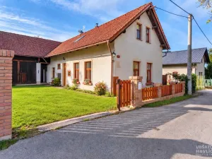 Prodej rodinného domu, Hořiněves - Žíželeves, 149 m2