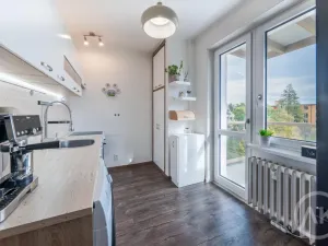 Prodej bytu 2+1, Ostrava - Poruba, Liptaňské náměstí, 54 m2