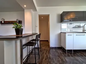 Prodej rodinného domu, Pesvice, 200 m2