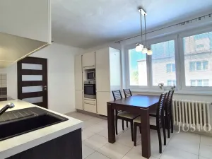 Pronájem bytu 3+1, Písek - Hradiště, Ouzká, 79 m2