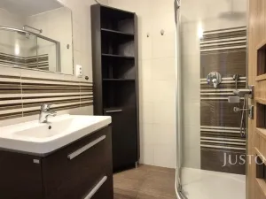 Pronájem bytu 3+1, Písek - Hradiště, Ouzká, 79 m2