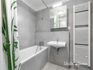 Pronájem bytu 1+kk, Praha - Vysočany, Strnadových, 34 m2