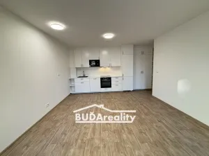 Pronájem bytu 2+kk, Zlín, Lorencova, 58 m2