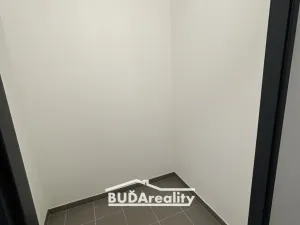 Pronájem bytu 2+kk, Zlín, Lorencova, 58 m2