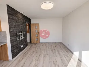 Prodej bytu 1+kk, Ostrava - Poruba, Ukrajinská, 25 m2