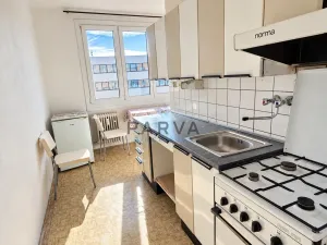 Pronájem bytu 2+1, Plzeň - Severní Předměstí, Elišky Krásnohorské, 57 m2
