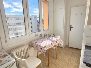 Pronájem bytu 2+1, Plzeň - Severní Předměstí, Elišky Krásnohorské, 57 m2