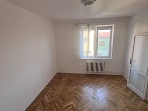 Pronájem bytu 2+1, Hodonín, 60 m2