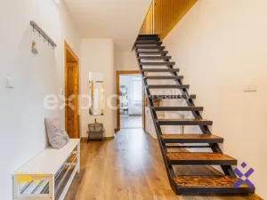 Prodej bytu 4+kk, Napajedla, Na Kapli, 160 m2