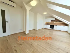 Pronájem bytu 2+kk, Ostrava - Poruba, náměstí Boženy Němcové, 45 m2