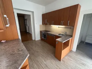 Pronájem bytu 3+1, Praha - Bubeneč, Čs. armády, 118 m2