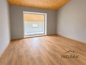Pronájem kanceláře, Libhošť, 240 m2