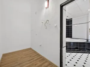 Prodej komerční nemovitosti, České Budějovice, Chelčického, 489 m2