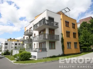 Pronájem bytu 2+kk, Praha - Hlubočepy, Do Klukovic, 64 m2