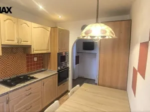 Pronájem bytu 2+1, Habartov, 1. máje, 60 m2