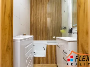 Prodej bytu 3+1, Ostrava, Mjr. Nováka, 74 m2