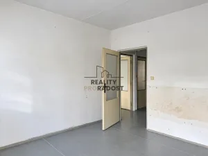 Prodej bytu 3+1, Trutnov, Zvonková, 74 m2