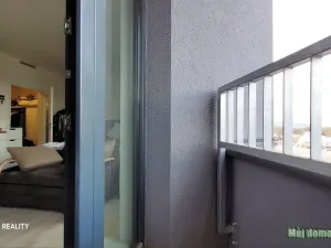 Pronájem bytu 1+kk, Praha - Modřany, Komořanská, 36 m2