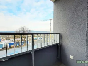 Pronájem bytu 1+kk, Praha - Modřany, Komořanská, 36 m2