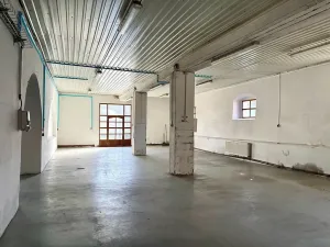 Prodej obchodního prostoru, Lysá nad Labem, Československé armády, 700 m2