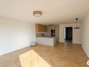Pronájem bytu 4+kk, Jizerní Vtelno, 98 m2
