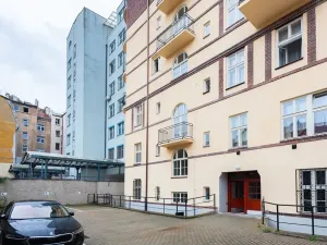 Prodej bytu 2+kk, Praha - Karlín, Jirsíkova, 45 m2