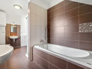 Prodej vícegeneračního domu, Libějice, 209 m2