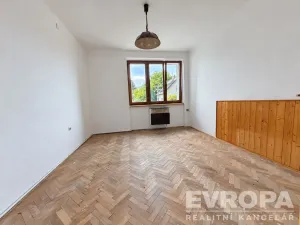 Prodej bytu 2+1, Rokycany - Plzeňské Předměstí, Roháčova, 71 m2