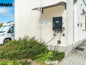 Pronájem kanceláře, Tuchoměřice, U Špejcharu, 107 m2