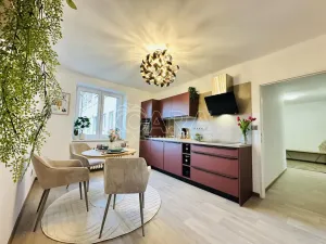 Prodej bytu 2+1, Strakonice - Strakonice I, Mikoláše Alše, 63 m2