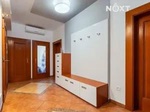 Prodej bytu 2+1, Břeclav, Železniční, 86 m2