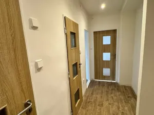 Pronájem bytu 2+1, Jirkov, Ervěnická, 51 m2