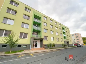 Prodej bytu 2+1, Hrušovany u Brna, Sídliště, 54 m2