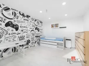 Prodej bytu 2+1, Hrušovany u Brna, Sídliště, 54 m2