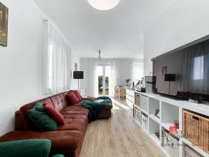 Prodej bytu 3+kk, Vochov, 70 m2
