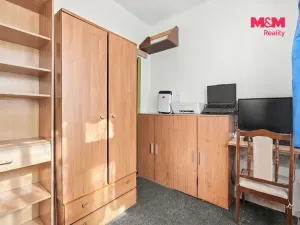 Prodej bytu 3+1, Kostelec nad Labem, Neratovická, 61 m2