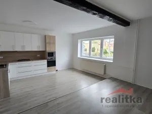 Prodej rodinného domu, Štěpánkovice, Hlavní, 150 m2
