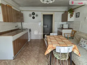 Prodej rodinného domu, Křemže, Náměstí, 220 m2