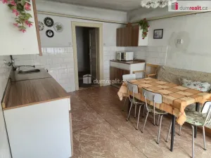 Prodej rodinného domu, Křemže, Náměstí, 220 m2