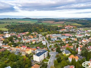 Prodej bytu 2+kk, Neveklov, Pod Radnicí, 56 m2